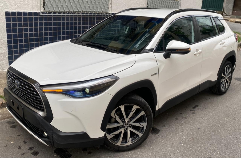 COROLLA CROSS XRV HIBRID