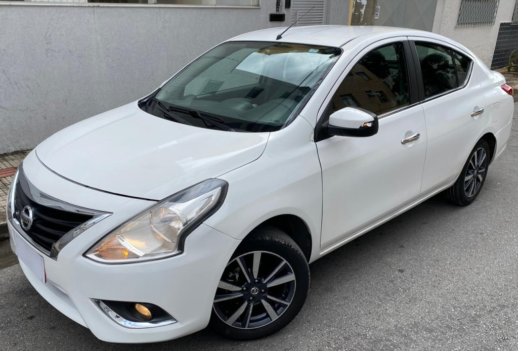 VERSA SL 1.6 MANUAL