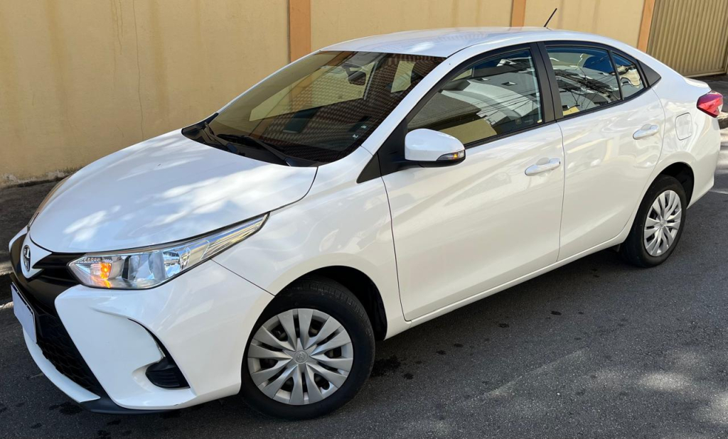 YARIS SD XL 1.5 AUT